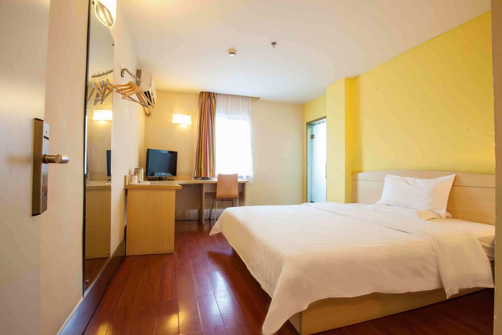 7Days Inn Zhongshan People'S Hospital Holiday Square Δωμάτιο φωτογραφία
